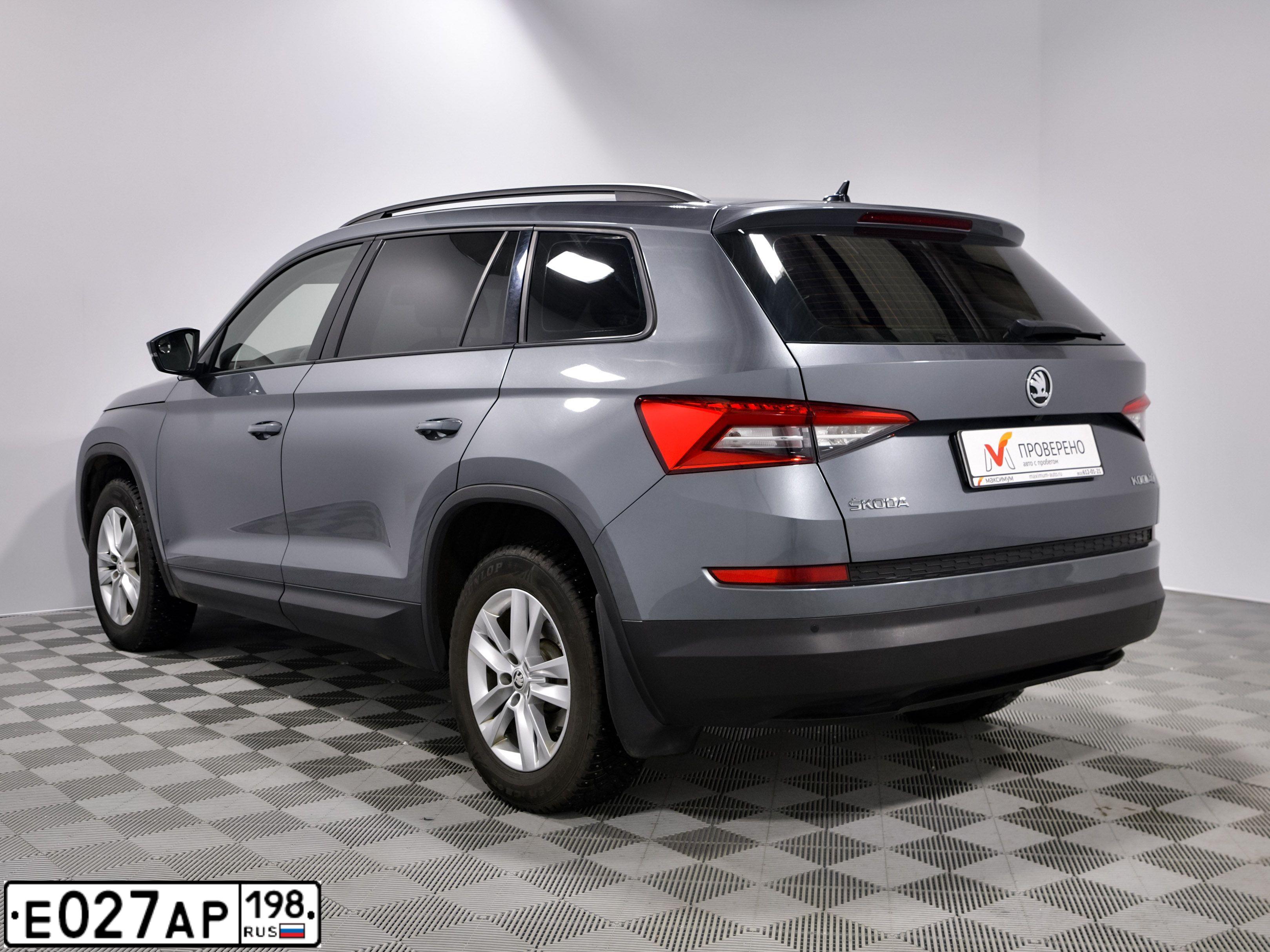 Фото автомобиля SKODA KODIAQ, 2019 — госномер А592УН147. Цвет: ТЕМНО-СЕРЫЙ