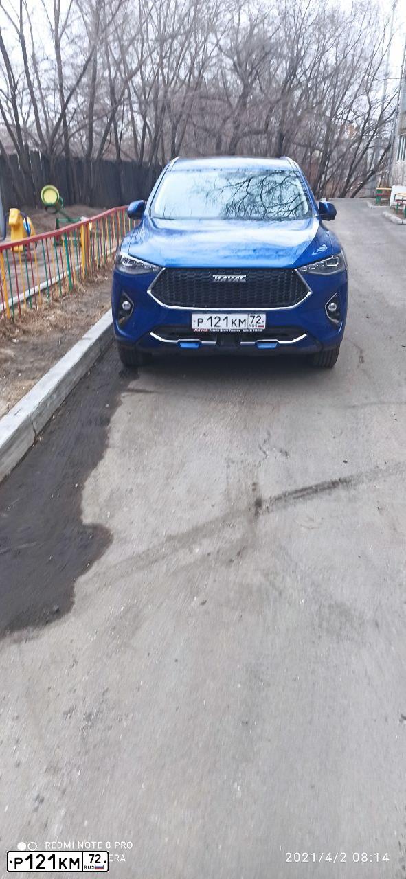 Фото автомобиля TOYOTA AVENSIS, 2006 — госномер Т717ХА72. Цвет: ЧЕРНЫЙ