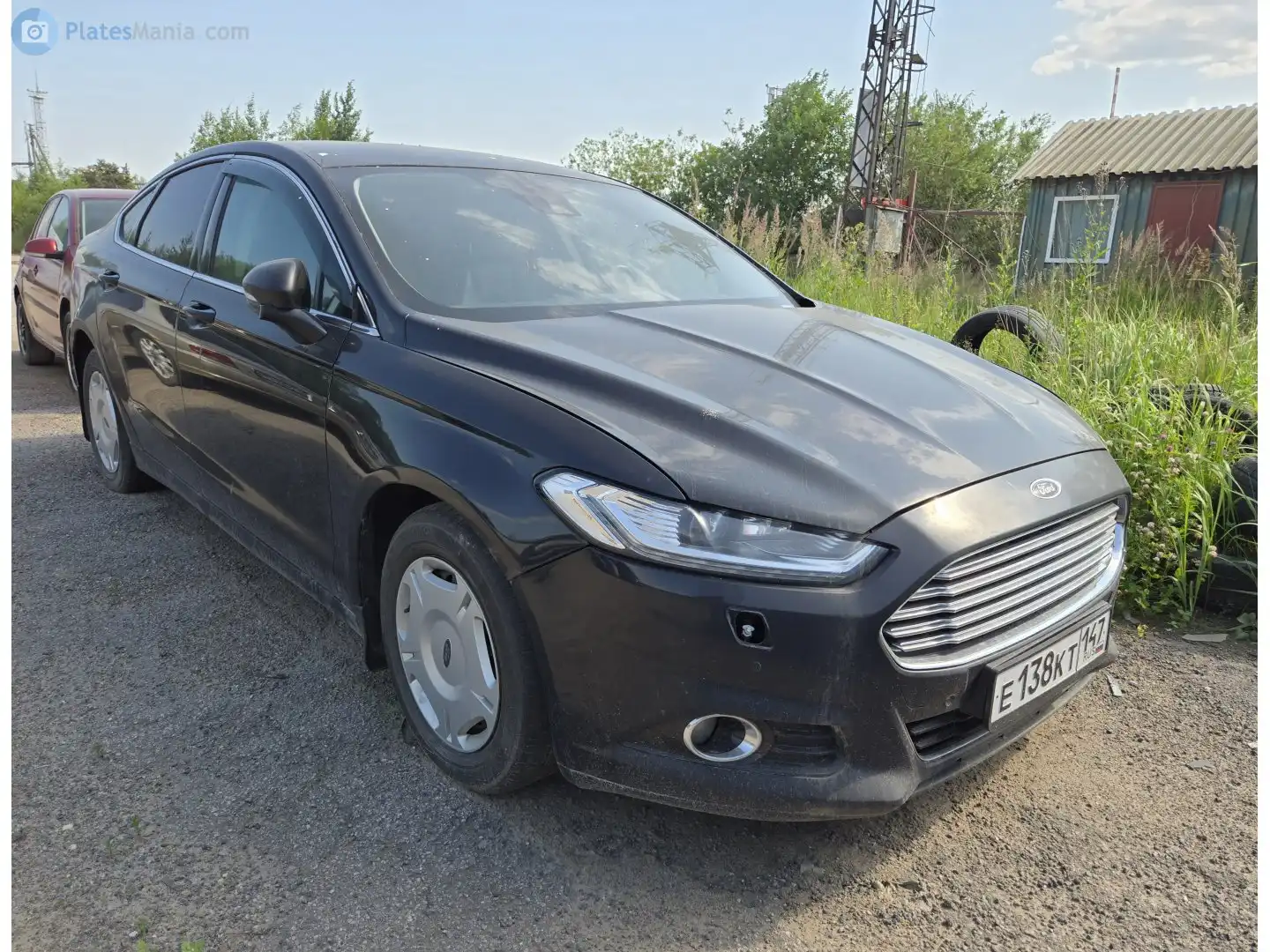 Фото автомобиля FORD MONDEO, 2016 — госномер Е138КТ147. Цвет: ЧЕРНЫЙ