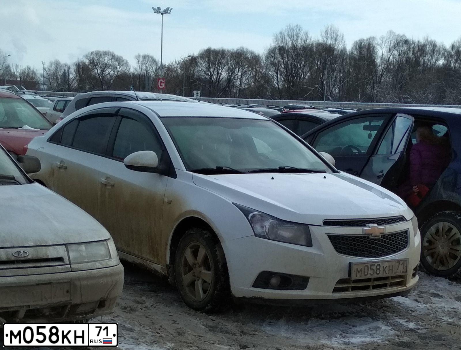 Фото автомобиля CHEVROLET CRUZE, 2011 — госномер М058КН71. Цвет: БЕЛЫЙ