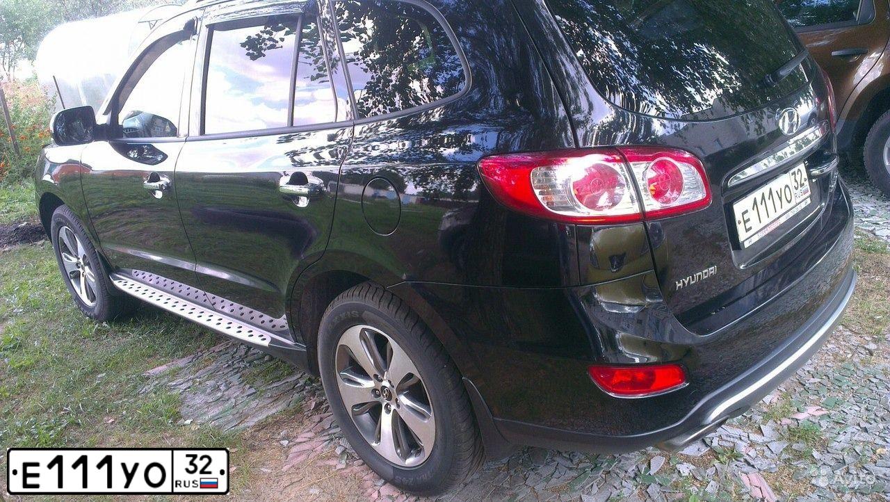 Фото автомобиля HYUNDAI SANTA FE, 2011 — госномер С159СН39. Цвет: ЧЕРНЫЙ