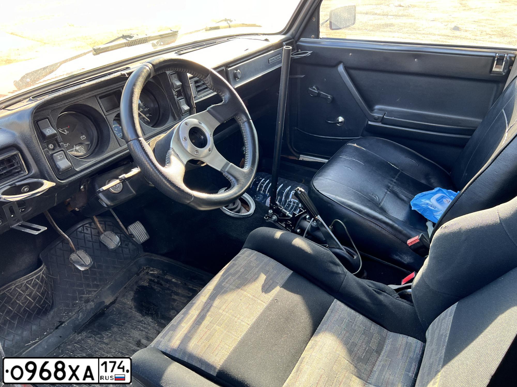 Фото автомобиля LADA 2105 LADA, 1983 — госномер О968ХА174. Цвет: Красный