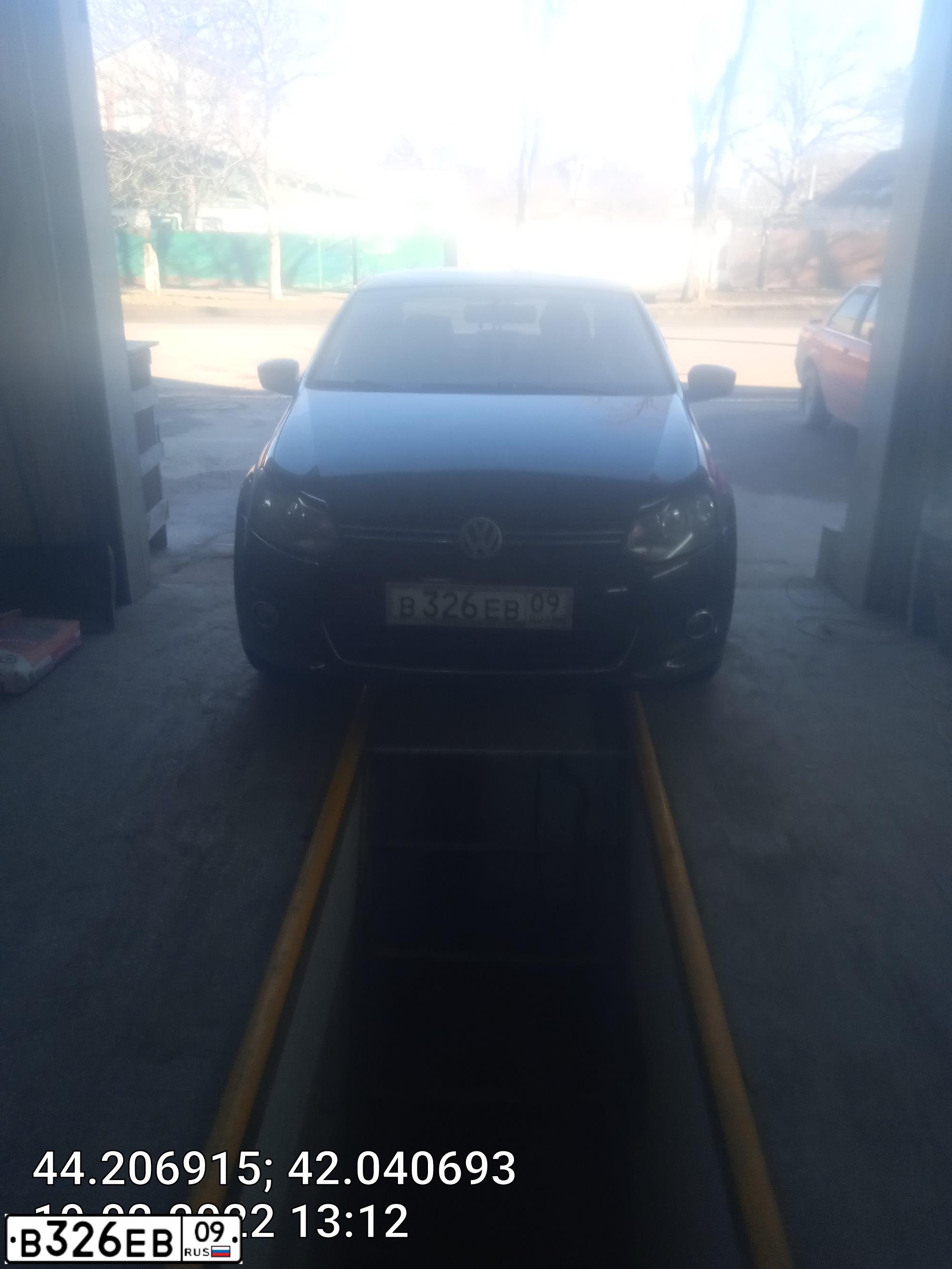 Фото автомобиля VOLKSWAGEN POLO, 2011 — госномер А192НВ197. Цвет: ЧЕРНЫЙ