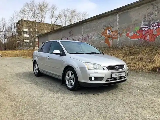 Фото автомобиля FORD FOCUS, 2006 — госномер А342ОТ159. Цвет: СЕРЕБРИСТЫЙ