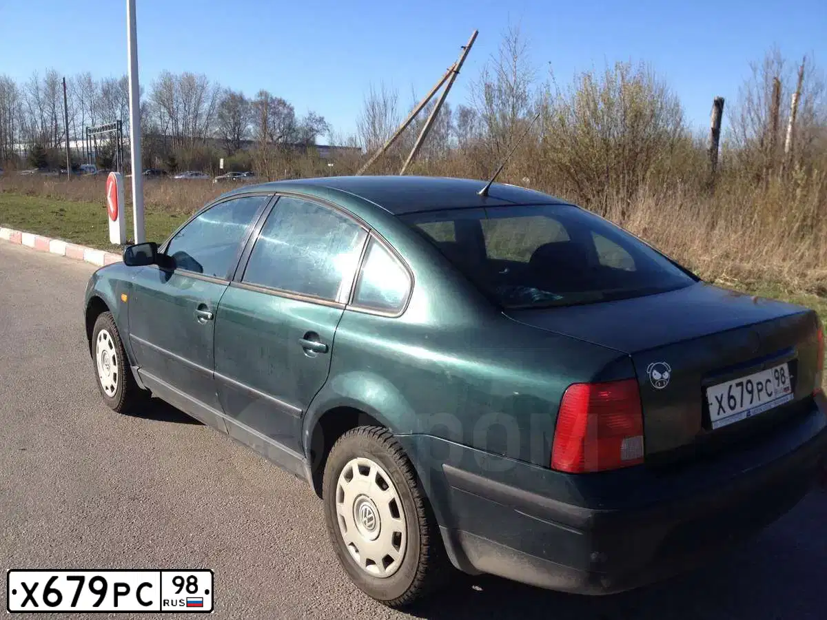 Фото автомобиля VOLKSWAGEN PASSAT, 1997 — госномер М632СН10. Цвет: ЗЕЛЕНЫЙ