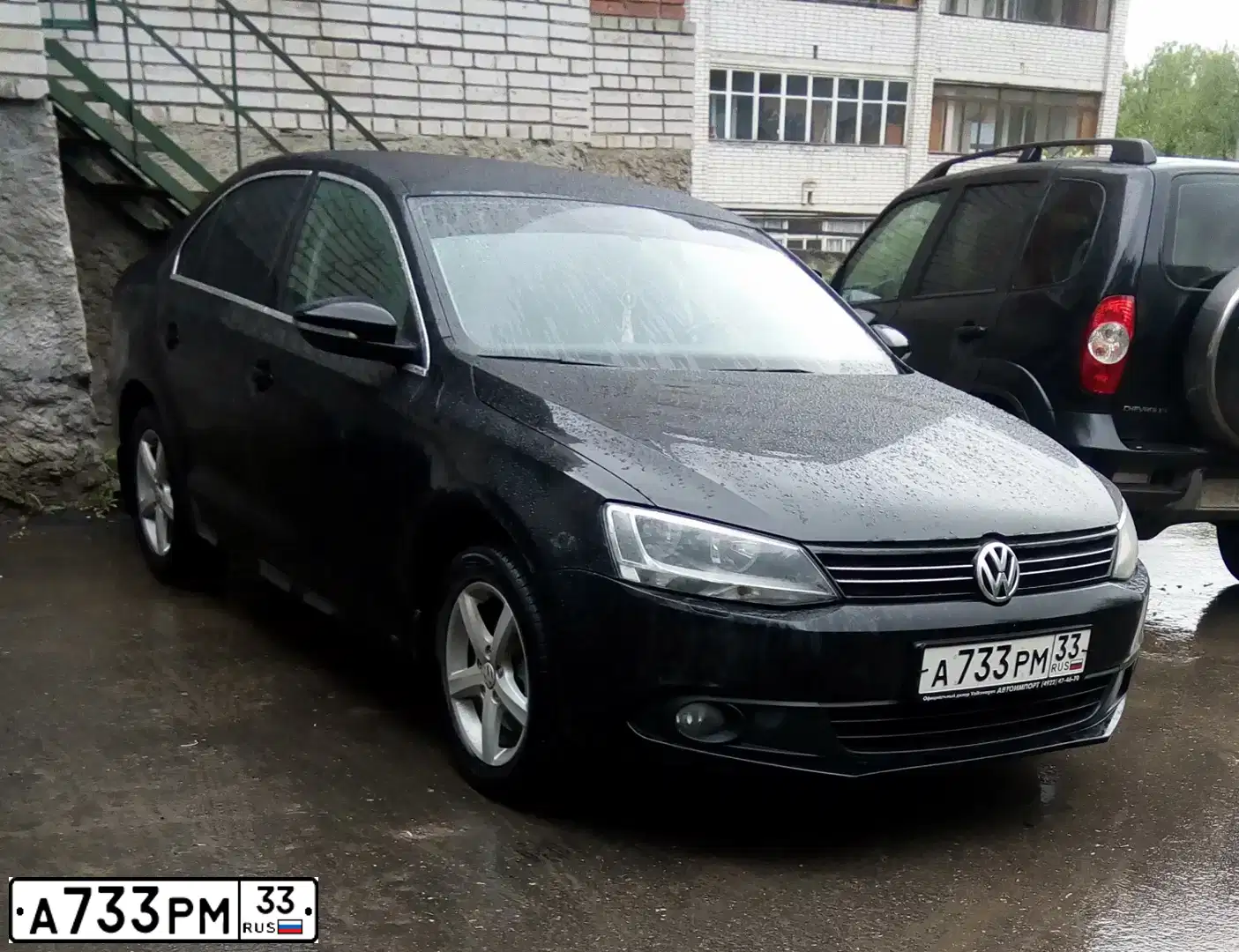 Фото автомобиля VOLKSWAGEN JETTA, 2014 — госномер Х693НЕ37. Цвет: ЧЕРНЫЙ