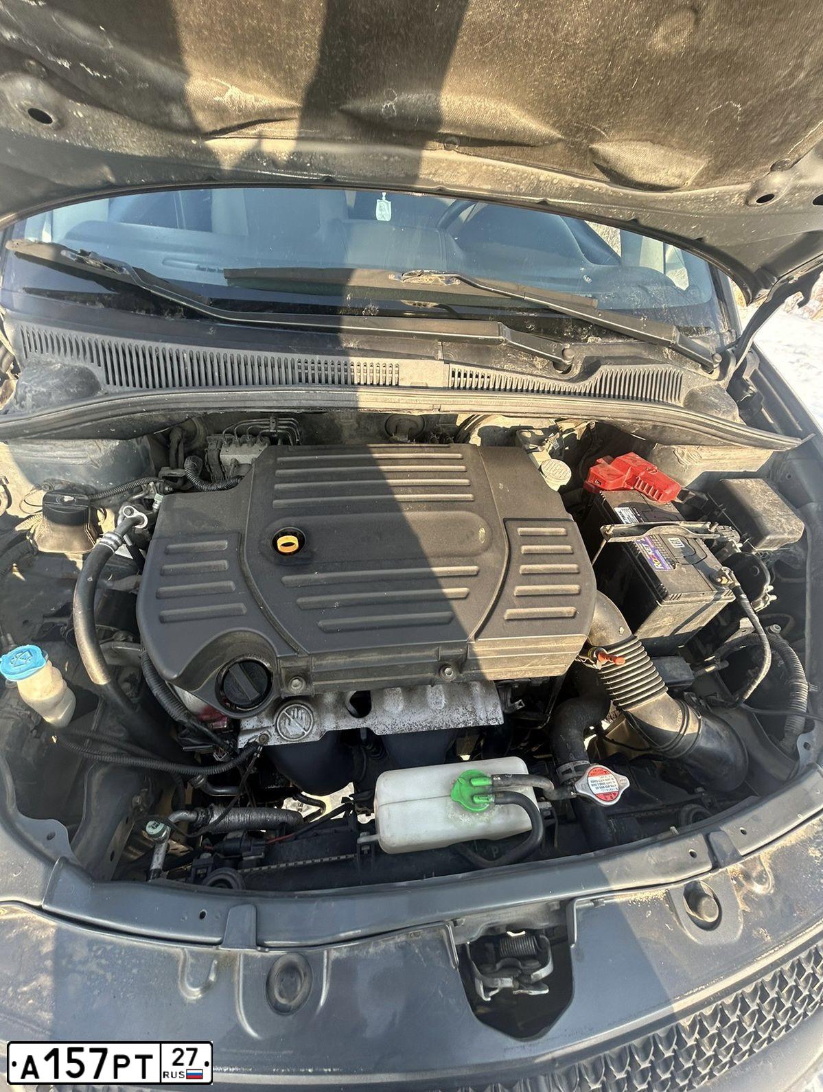 Фото автомобиля SUZUKI SX 4, 2010 — госномер А157РТ27. Цвет: СЕРЫЙ