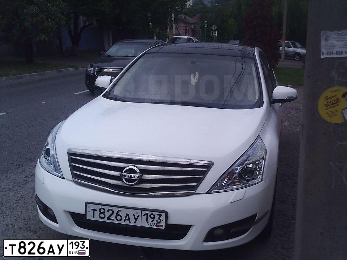 Фото автомобиля NISSAN TEANA, 2012 — госномер Т145ВТ180. Цвет: Белый
