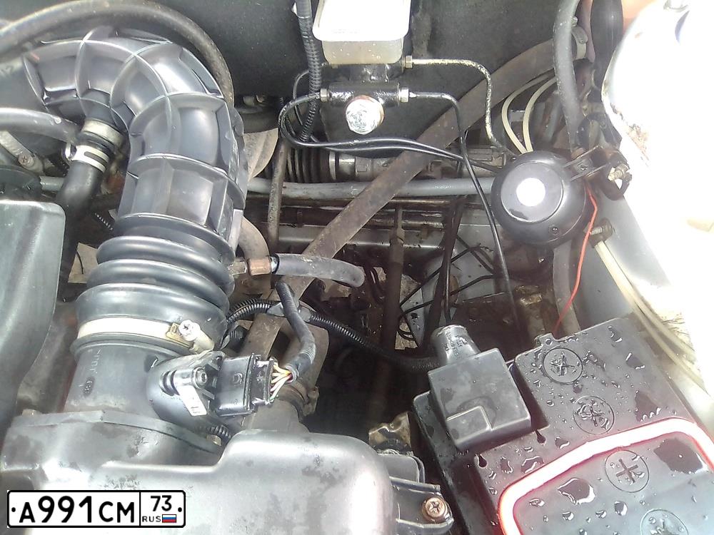 Фото автомобиля LADA 2112 LADA, 2007 — госномер М487РК73. Цвет: СВЕТЛО-СЕРЕБРИСТЫЙ МЕТАЛЛ
