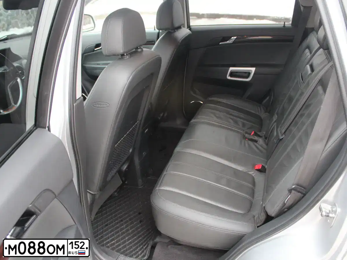 Фото автомобиля RENAULT T LOGAN, 2013 — госномер М088ОМ152. Цвет: БЕЖЕВЫЙ