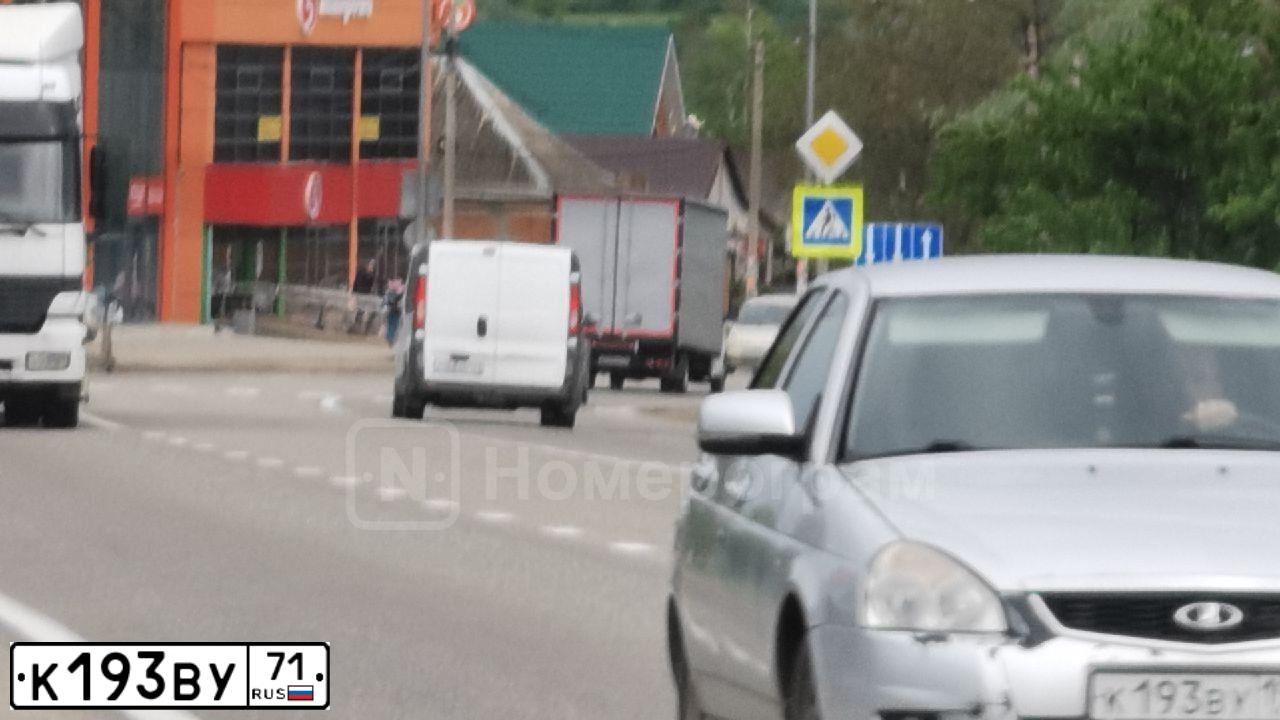 Фото автомобиля VOLKSWAGEN JETTA, 2008 — госномер Р319МУ40. Цвет: ЧЕРНЫЙ