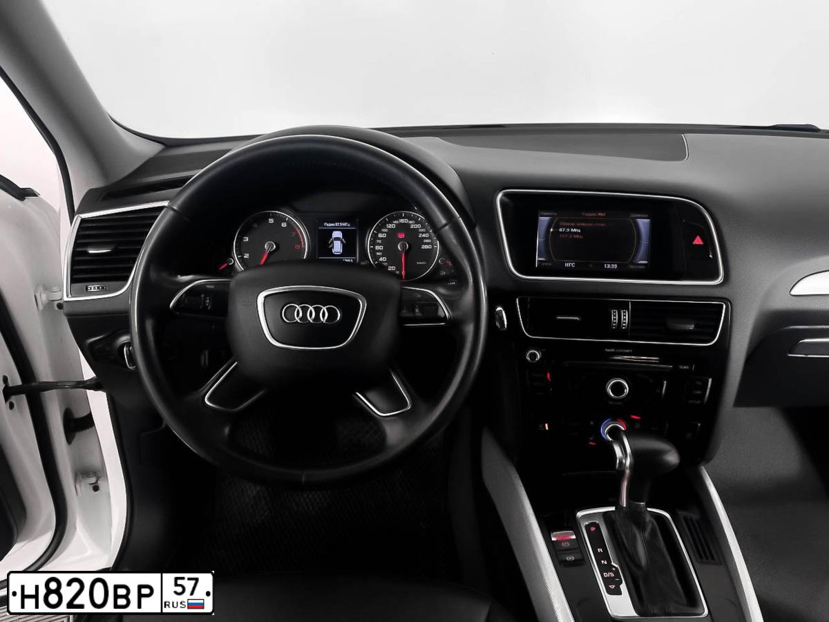 Фото автомобиля AUDI Q5, 2016 — госномер Р007ЕЕ197. Цвет: Белый
