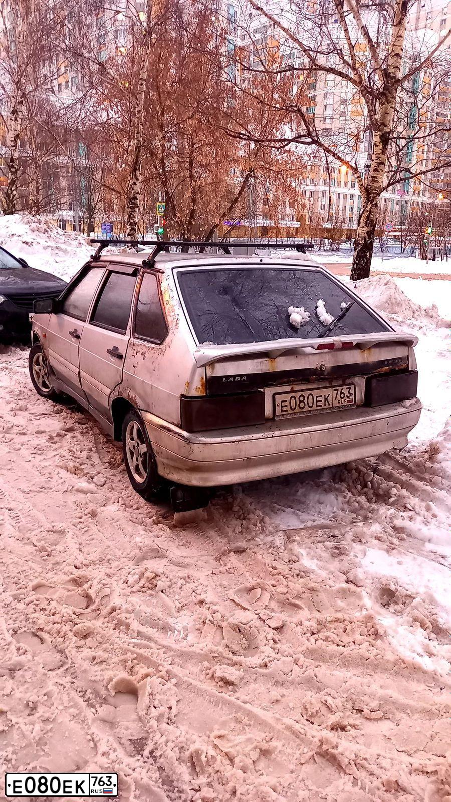 Фото автомобиля LADA 2114 SAMARA, 2007 — госномер Е080ЕК763. Цвет: СВЕТЛО-СЕРЕБРИСТЫЙ МЕТАЛЛ
