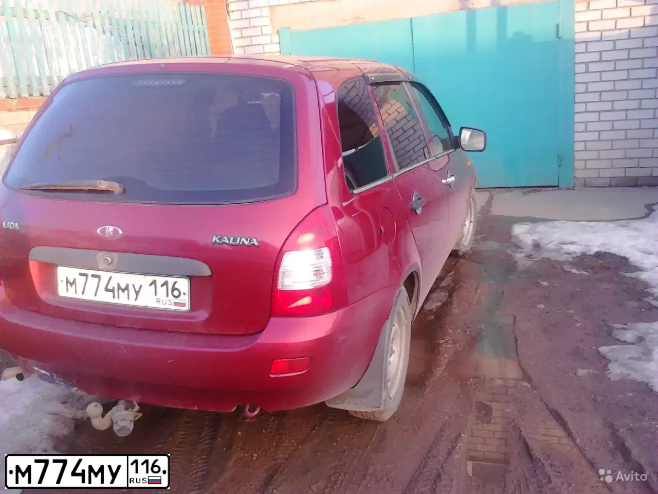 Фото автомобиля LADA 1117 KALINA, 2009 — госномер М227КТ18. Цвет: СЕРЕБРИСТО-КРАСНЫЙ