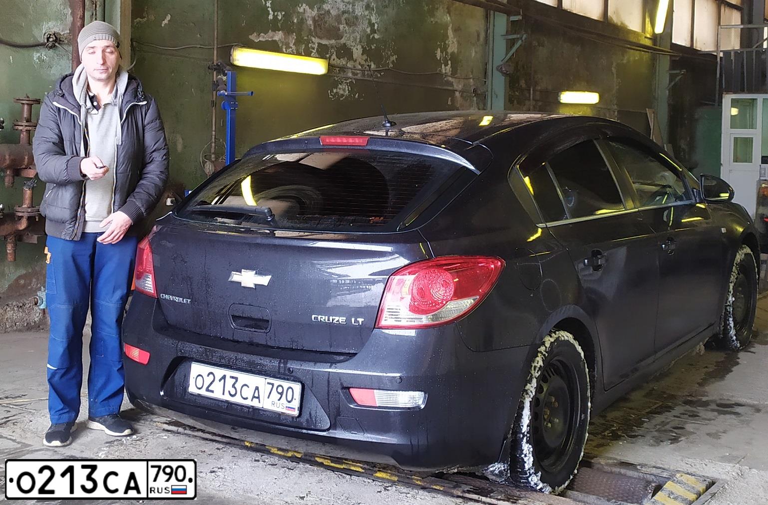Фото автомобиля CHEVROLET CRUZE, 2012 — госномер О213СА790. Цвет: ЧЕРНЫЙ