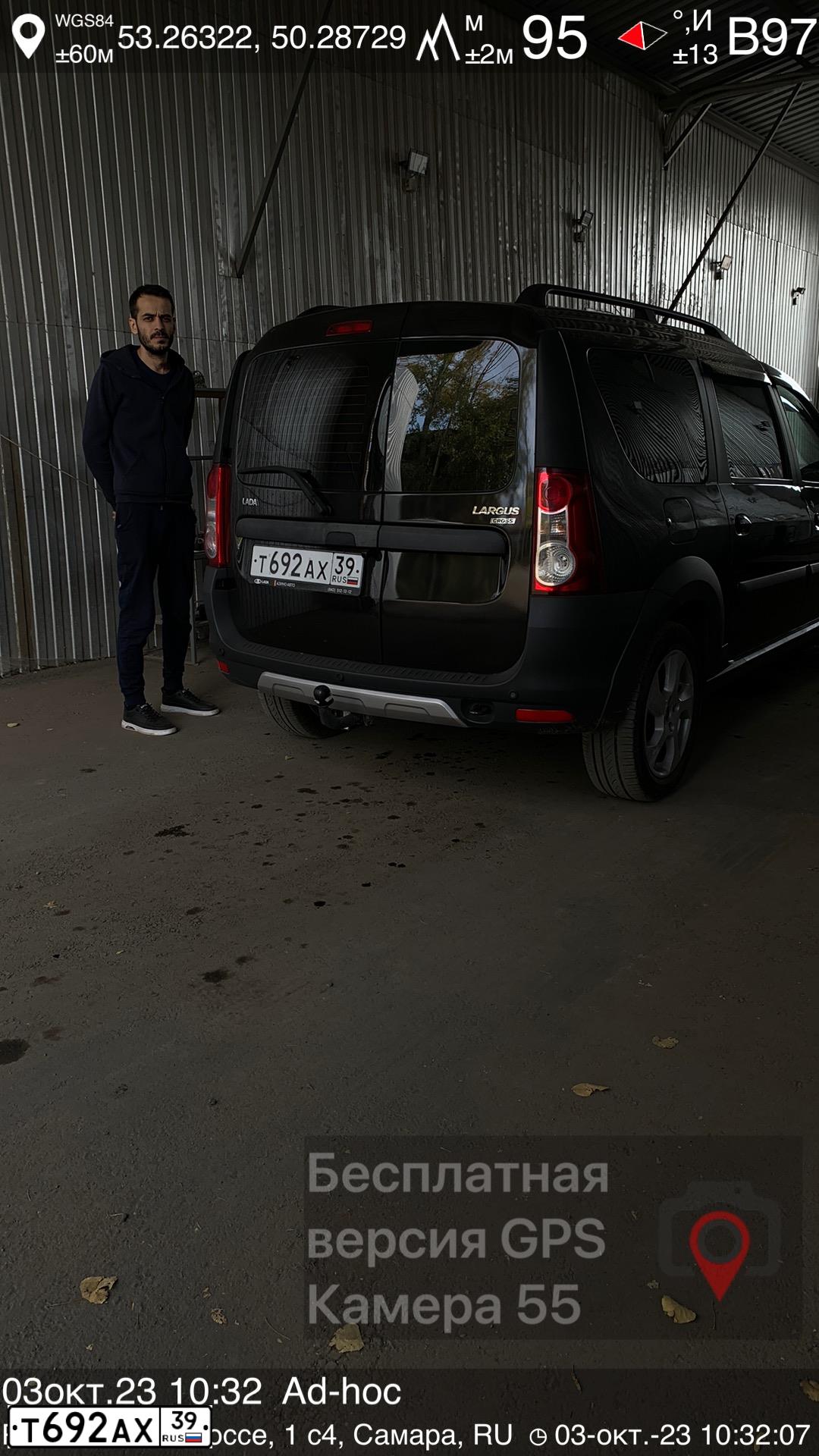 Фото автомобиля LADA LARGUS, 2018 — госномер В581ЕХ716. Цвет: ЧЕРНЫЙ