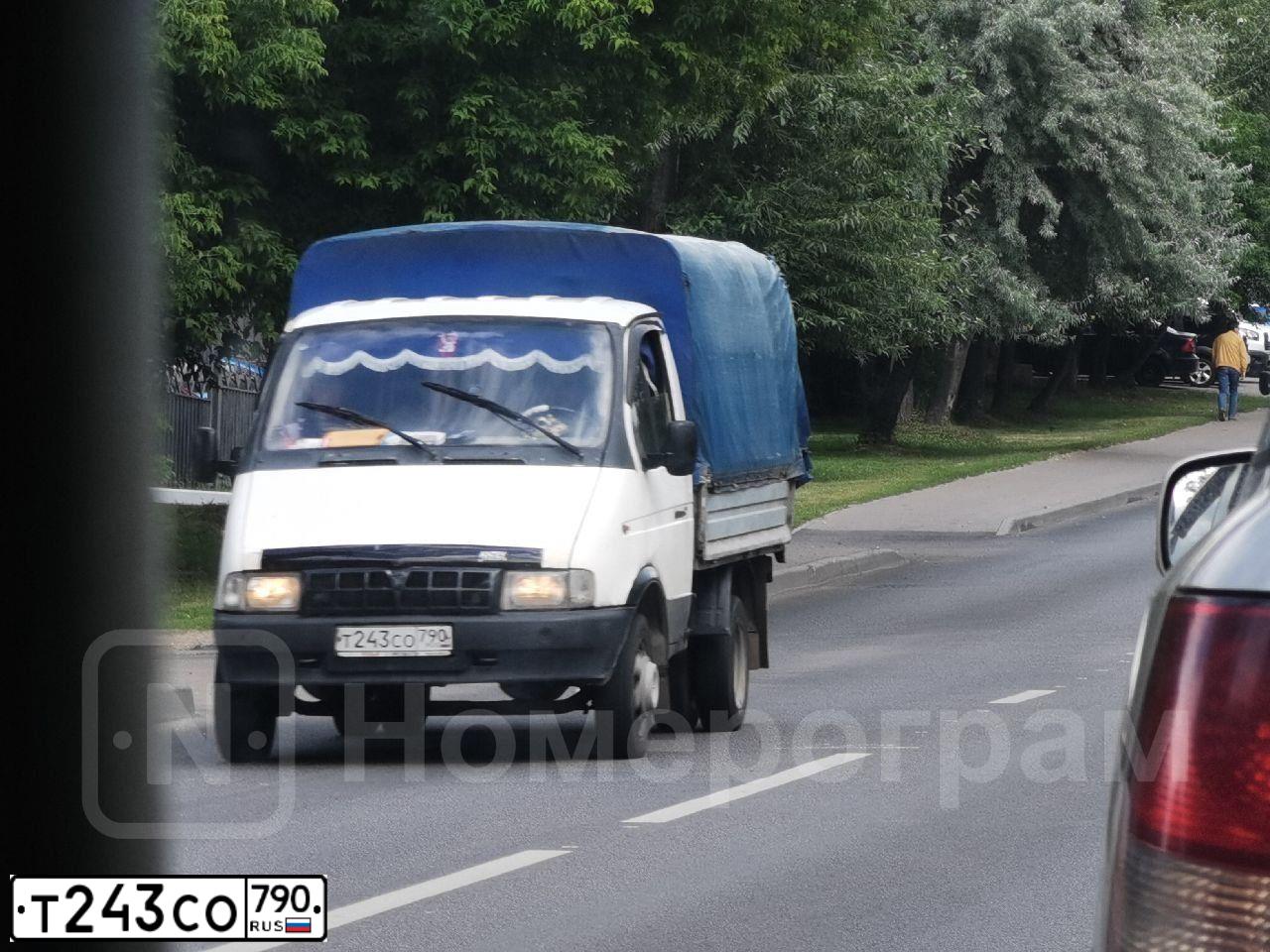 Фото автомобиля GAZ 3302 EL, 2002 — госномер Т243СО790. Цвет: Белый