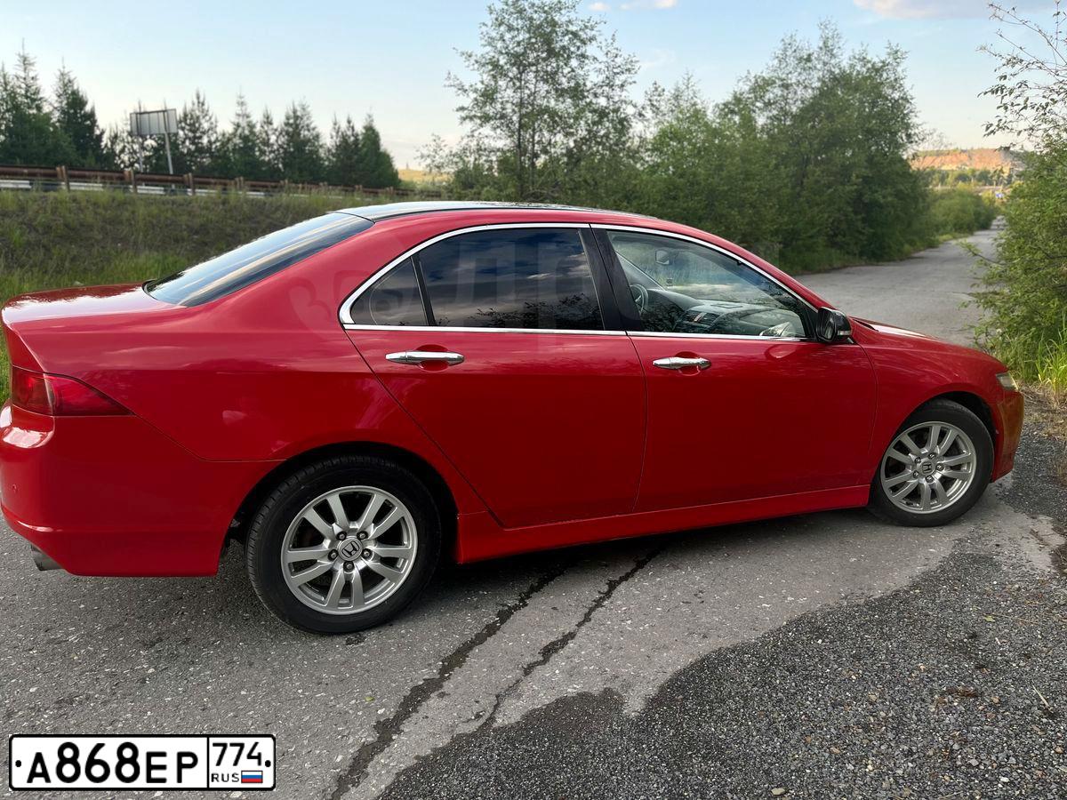 Фото автомобиля HONDA ACCORD, 2007 — госномер Т111ЕХ150. Цвет: КРАСНЫЙ