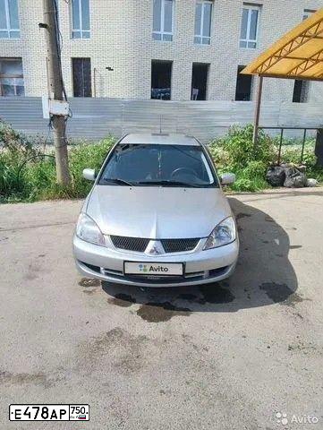 Фото автомобиля MITSUBISHI LANCER, 2005 — госномер С161РУ77. Цвет: СЕРЫЙ