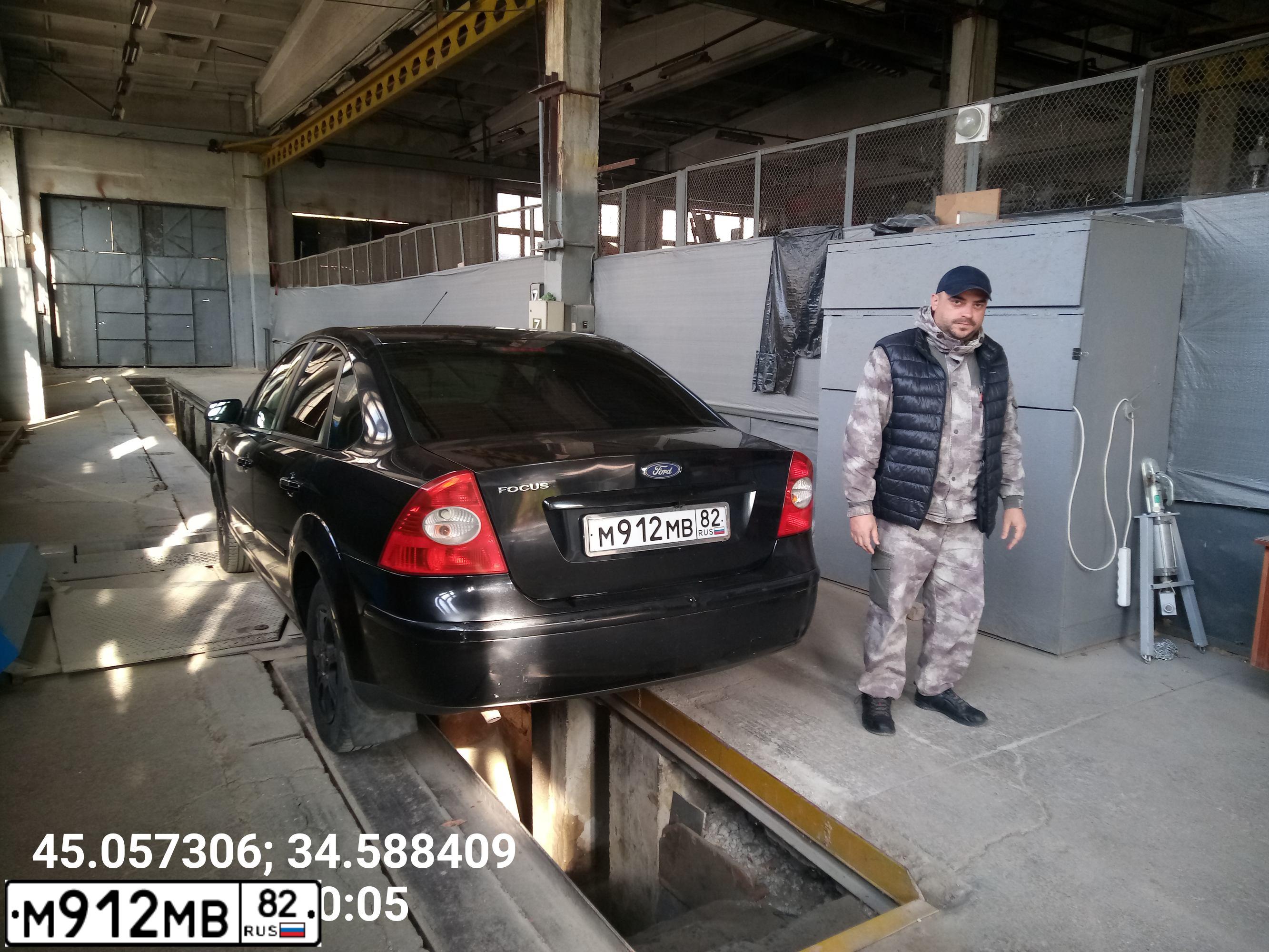Фото автомобиля FORD FOCUS, 2007 — госномер М770ТС82. Цвет: ЧЕРНЫЙ