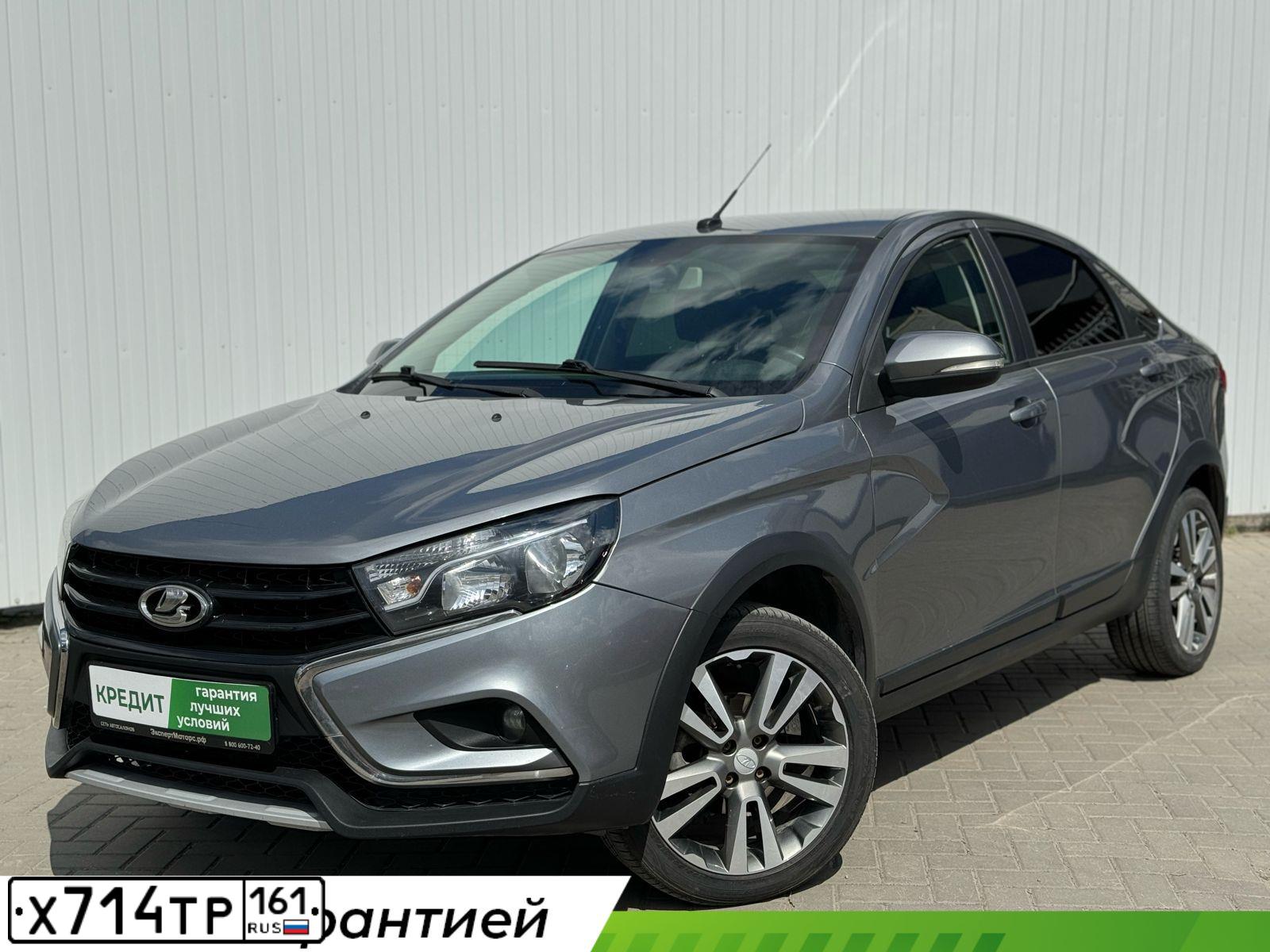 Фото автомобиля LADA VESTA, 2018 — госномер Х714ТР161. Цвет: Серый