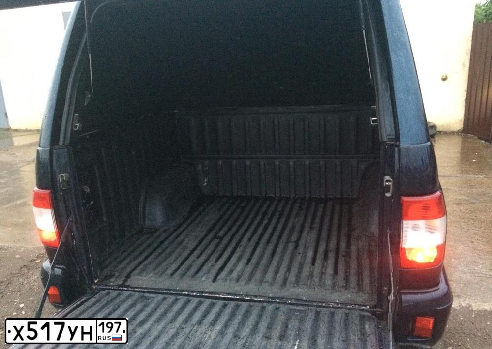 Фото автомобиля UAZ 2363 PICKUP, 2010 — госномер Р876КС197. Цвет: ПОСЕЙДОН МЕТАЛЛИК