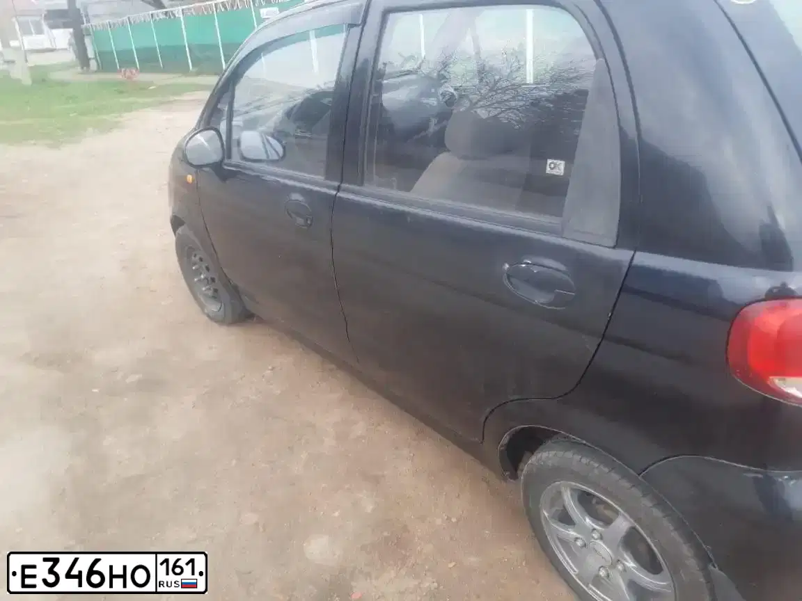 Фото автомобиля DAEWOO MATIZ, 2011 — госномер Е346НО161. Цвет: Бледно-Черный