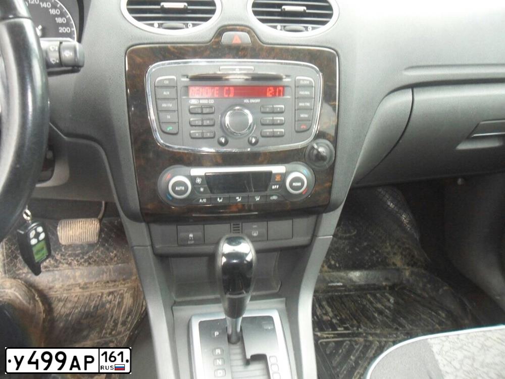 Фото автомобиля FORD FOCUS, 2007 — госномер У499АР161. Цвет: ЧЕРНЫЙ