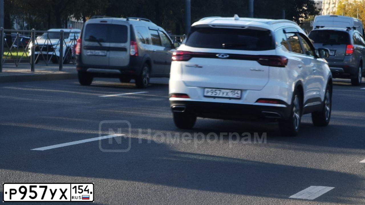 Фото автомобиля CHERY TIGGO7 PRO, 2023 — госномер О154УС196. Цвет: Белый