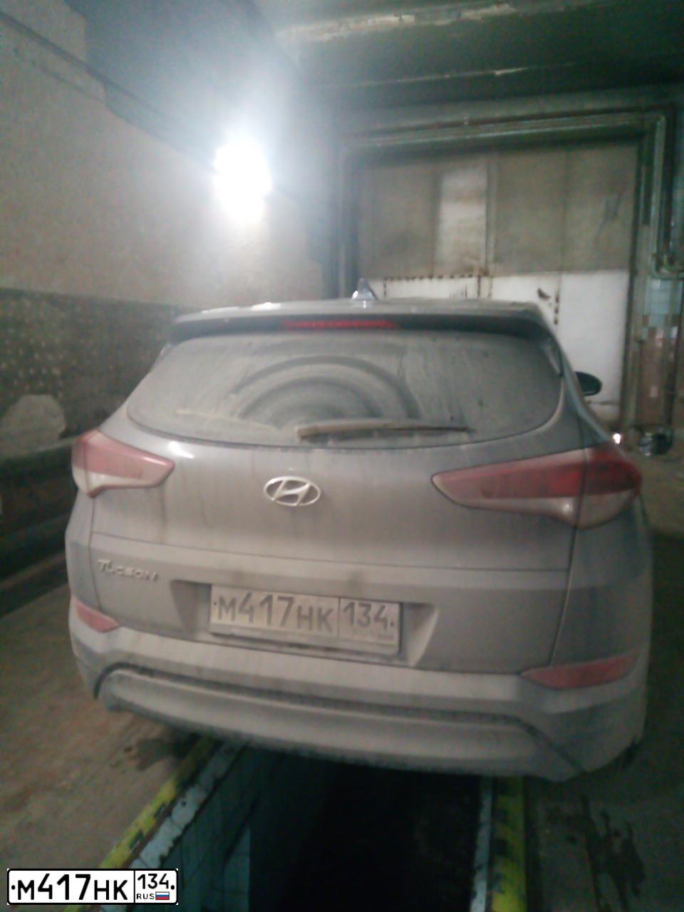 Фото автомобиля HYUNDAI TUCSON, 2017 — госномер Е550АТ134. Цвет: Серый