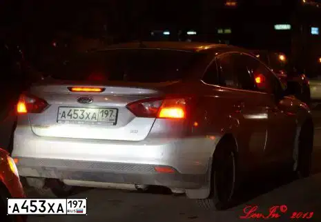 Фото автомобиля FORD FOCUS, 2012 — госномер А453ХА197. Цвет: СЕРЫЙ СВЕТЛЫЙ