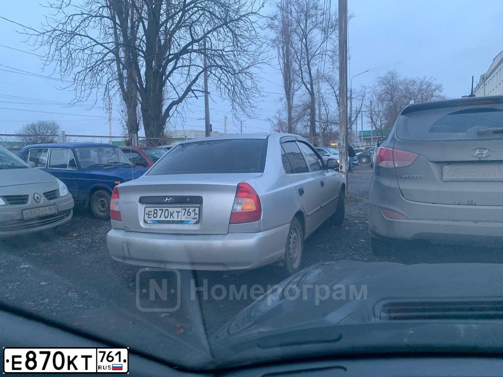 Фото автомобиля TAGAZ ACCENT, 2006 — госномер Е870КТ761. Цвет: Серебристый