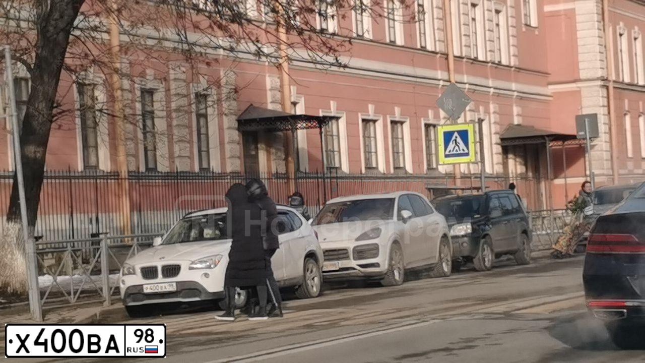 Фото автомобиля MAZDA 3, 2008 — госномер В929УХ702. Цвет: ЧЕРНЫЙ