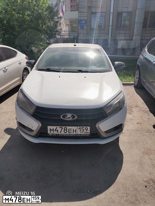 Фото автомобиля LADA VESTA, 2018 — госномер С335МС136. Цвет: Белый