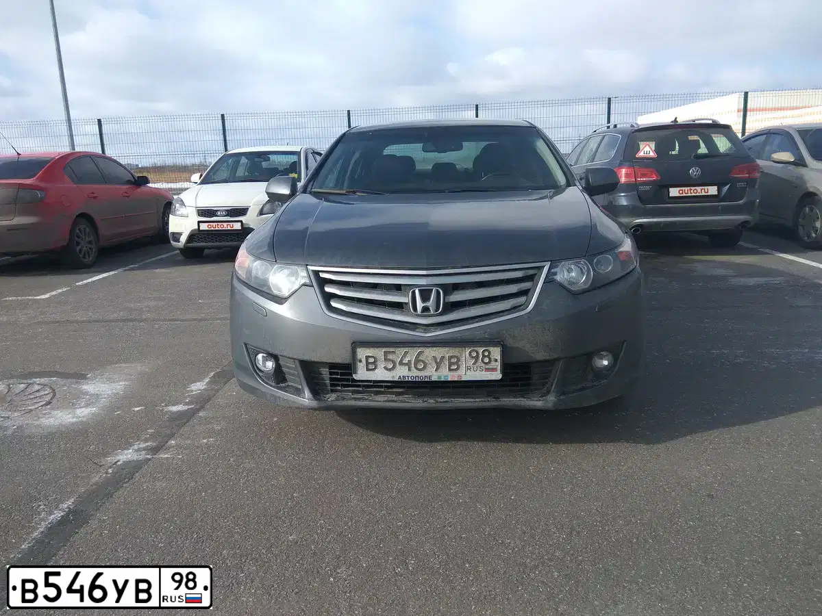 Фото автомобиля HONDA ACCORD, 2008 — госномер В546УВ98. Цвет: СЕРЫЙ