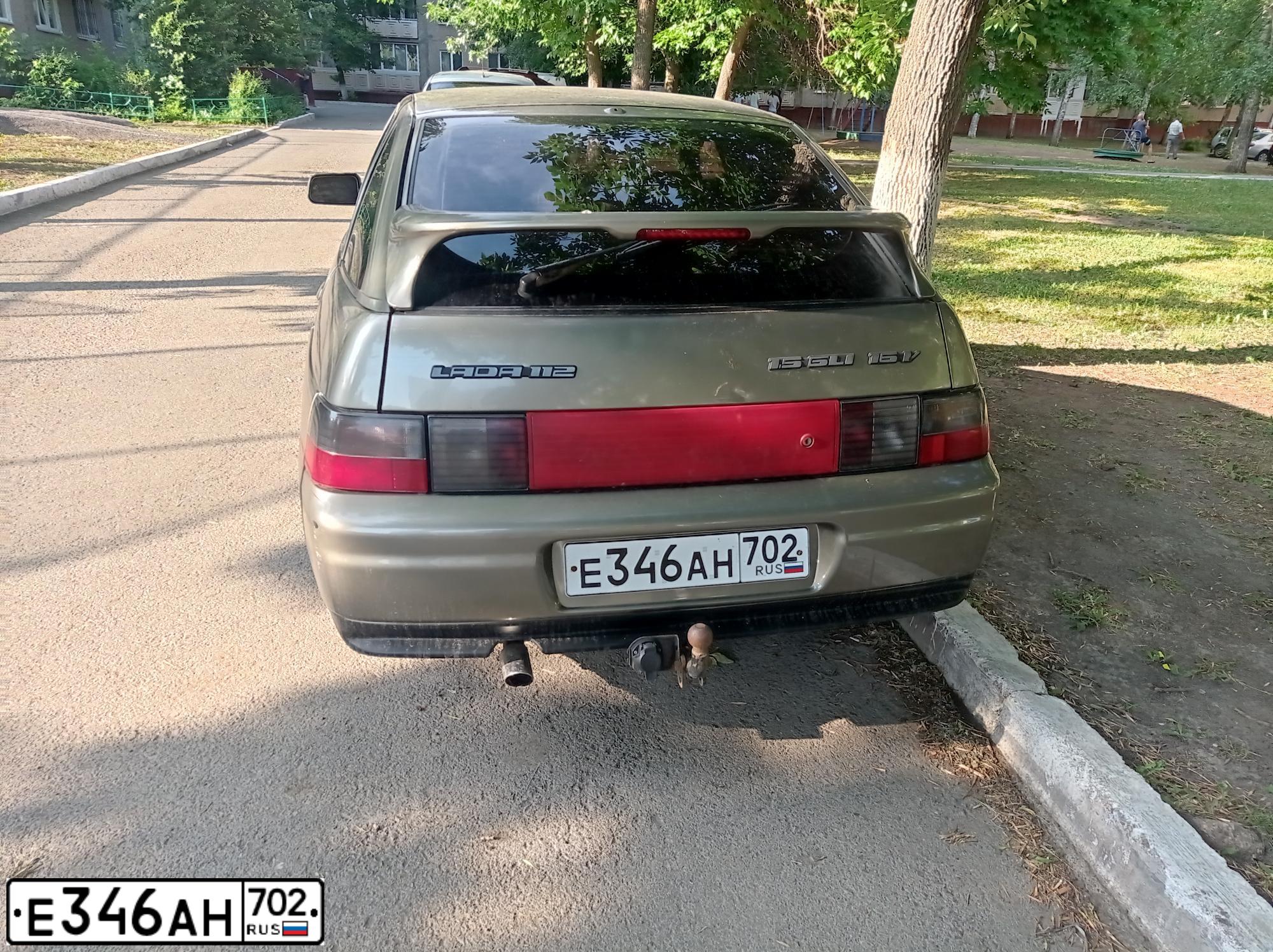 Фото автомобиля LADA 2112 LADA, 2002 — госномер Е346АН702. Цвет: СЕРЕБРИСТО-СЕРО-ЗЕЛЕНЫЙ