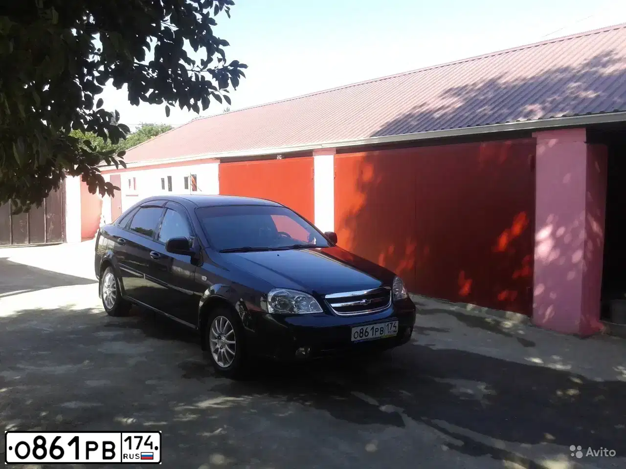 Фото автомобиля CHEVROLET LACETTI, 2012 — госномер О861РВ174. Цвет: ЧЕРНЫЙ