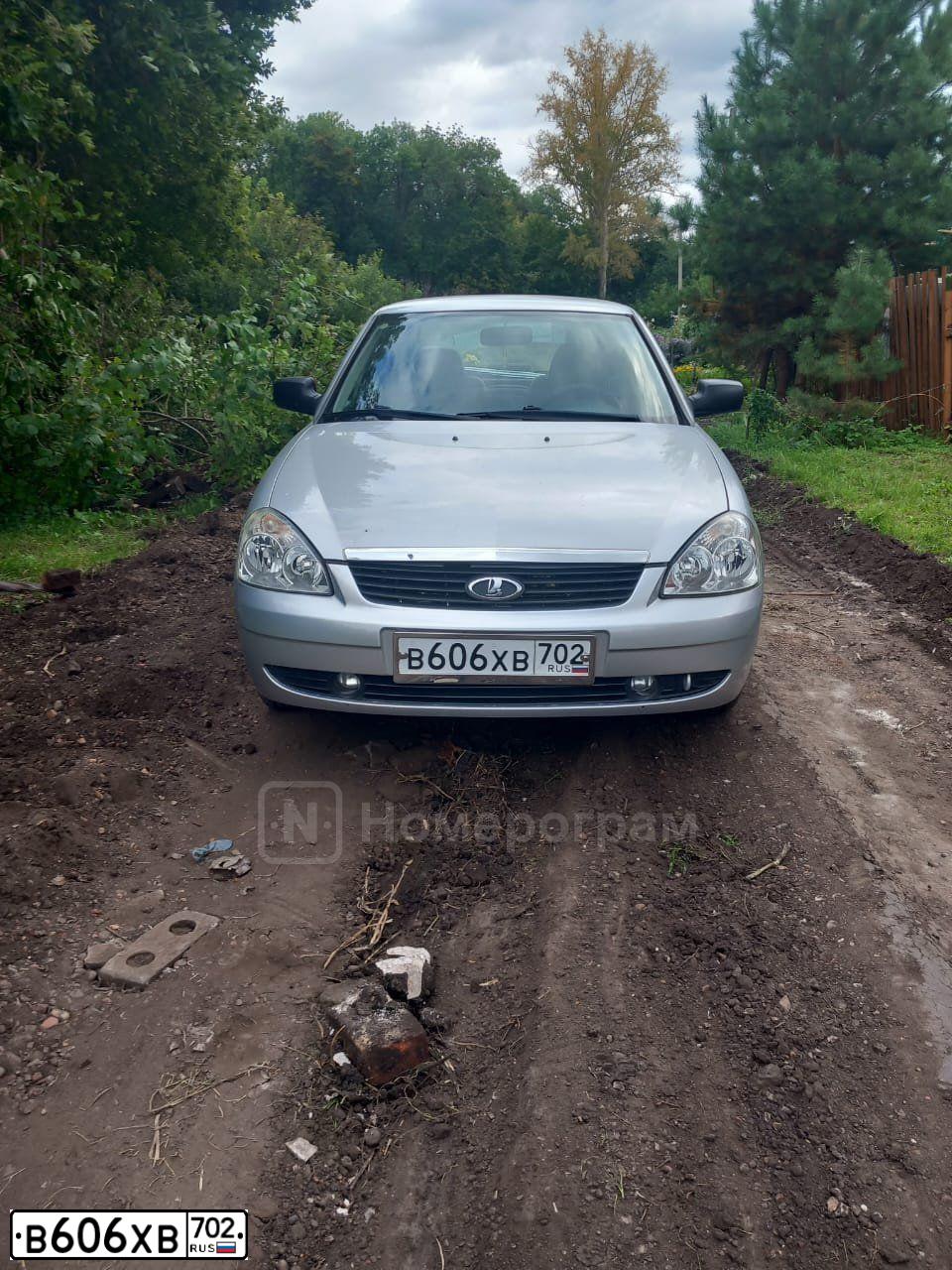 Фото автомобиля LADA 2109 SAMARA, 2002 — госномер В606ХВ702. Цвет: СВЕТЛО-СЕРЕБРИСТЫЙ МЕТАЛЛ