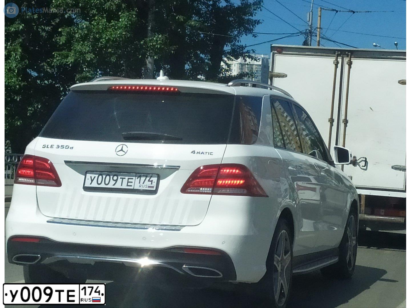 Фото автомобиля MERCEDES GLE-KLASSE, 2016 — госномер Т902ВЕ774. Цвет: Белый