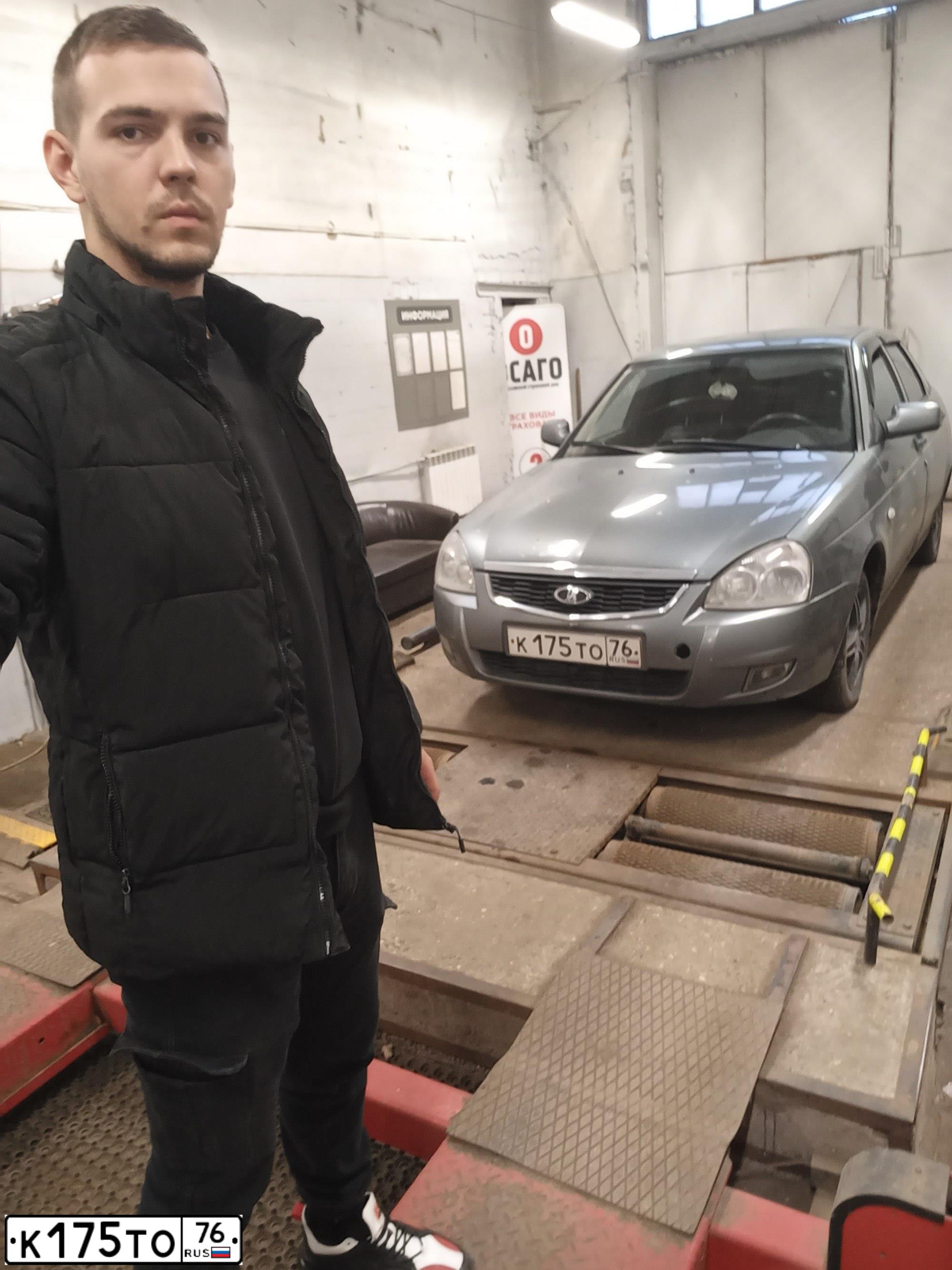 Фото автомобиля LADA 2172 PRIORA, 2010 — госномер К175ТО76. Цвет: СРЕДНИЙ СЕРО-ЗЕЛЕНЫЙ МЕТ.