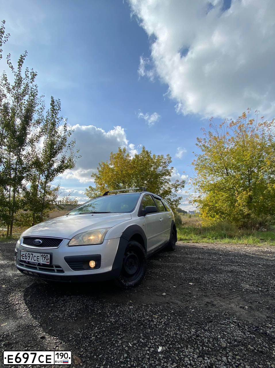 Фото автомобиля FORD FOCUS, 2006 — госномер А886АР180. Цвет: СЕРЕБРИСТЫЙ