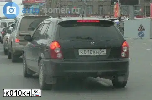 Фото автомобиля KIA SPORTAGE, 2013 — госномер А033ХУ252. Цвет: синий