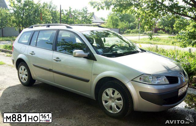 Фото автомобиля RENAULT MEGANE, 2008 — госномер М547УЕ123. Цвет: СЕРЕБРИСТЫЙ