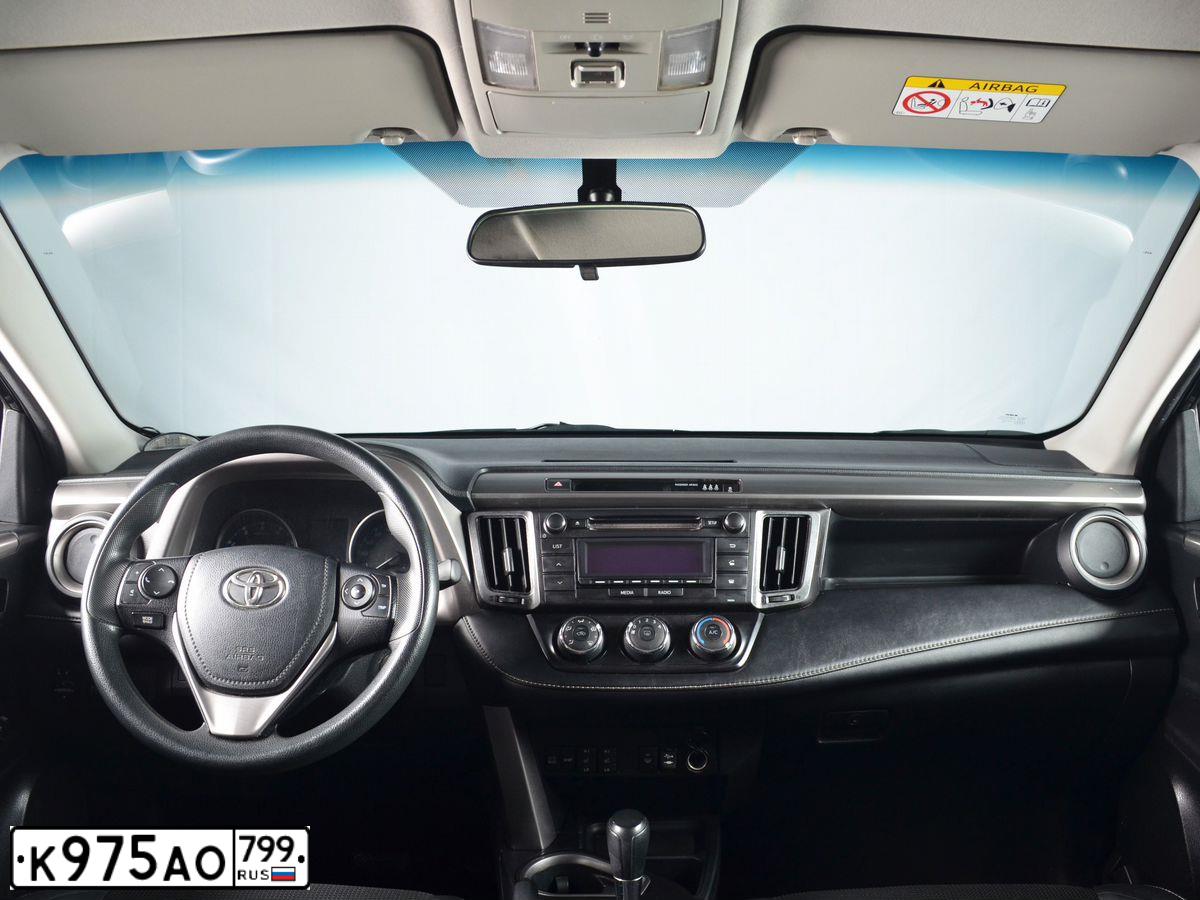 Фото автомобиля TOYOTA RAV4, 2017 — госномер К975АО799. Цвет: ЧЕРНЫЙ МЕТАЛЛИК