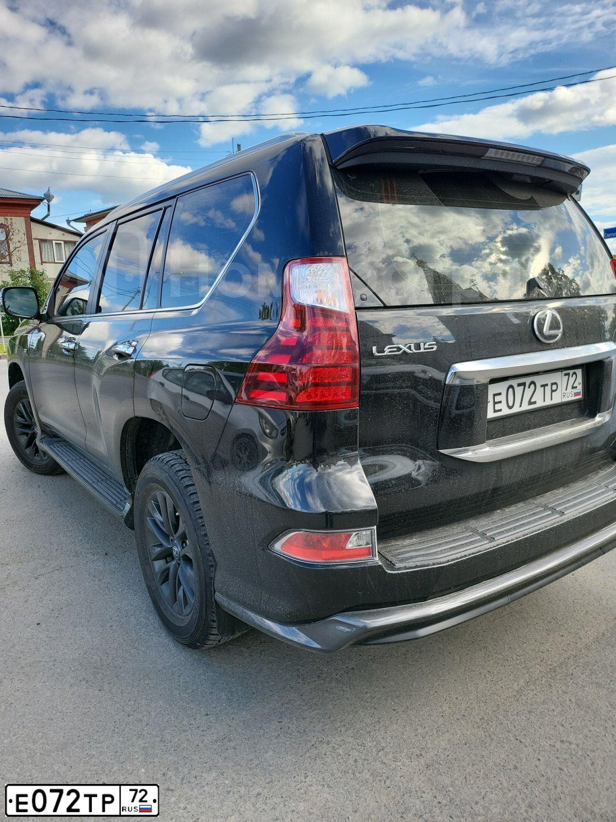 Фото автомобиля LEXUS GX, 2020 — госномер Е072ТР72. Цвет: ЧЕРНЫЙ