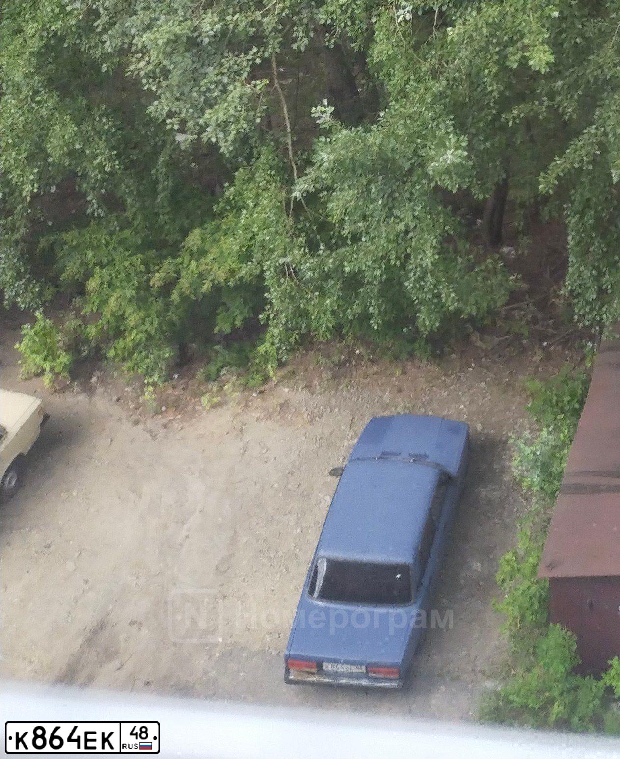Фото автомобиля LADA 2107, 2006 — госномер К129ВР181. Цвет: синий