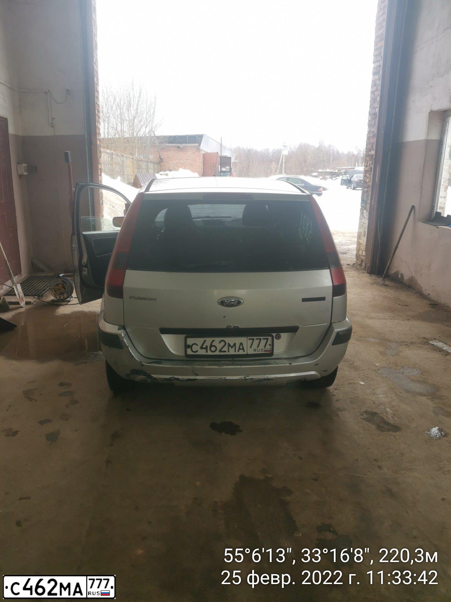 Фото автомобиля FORD FUSION, 2004 — госномер Н453НТ67. Цвет: СЕРЕБРИСТЫЙ