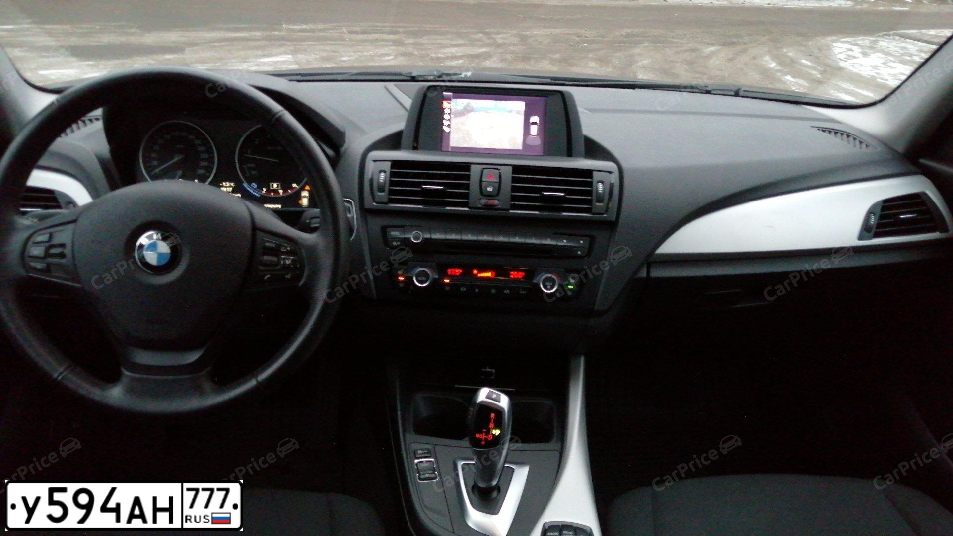 Фото автомобиля BMW SERIE 1, 2011 — госномер М333ВК50. Цвет: синий