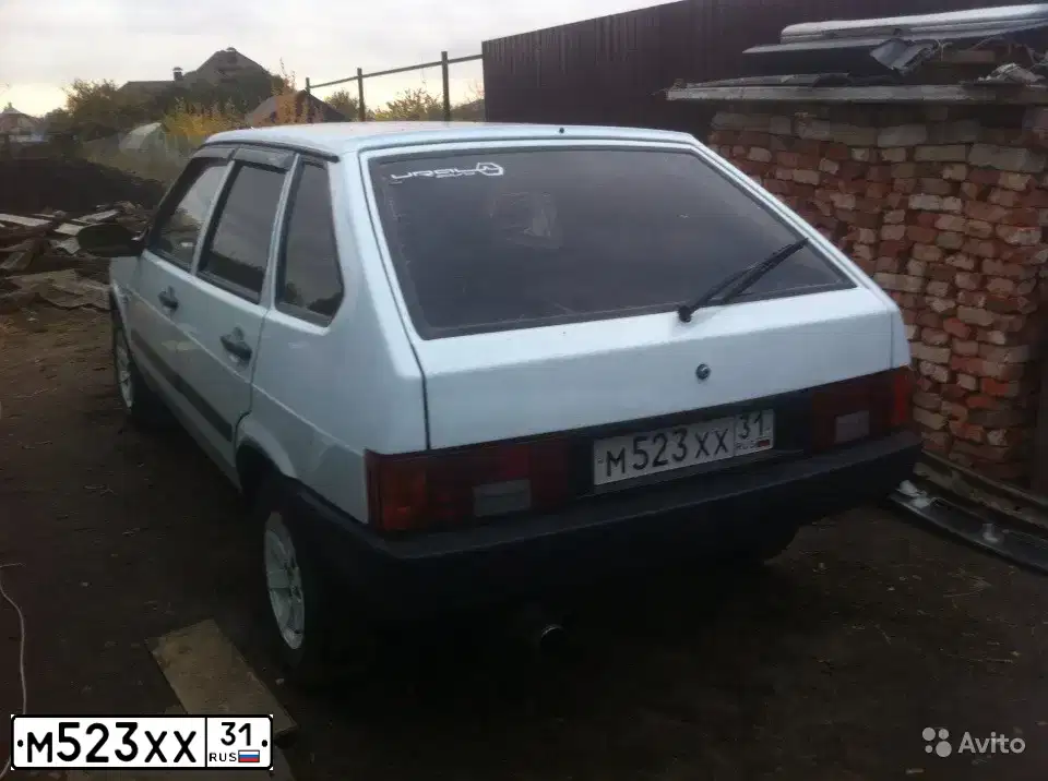 Фото автомобиля LADA 2109 SAMARA, 1996 — госномер М523ХХ31. Цвет: Белый