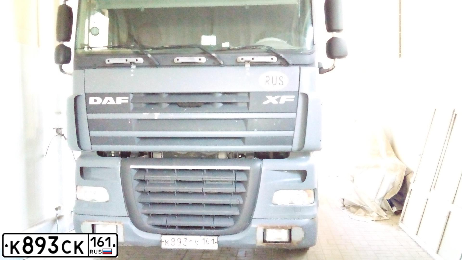Фото автомобиля DAF 174405, 2013 — госномер У438ОР48. Цвет: СЕРЫЙ